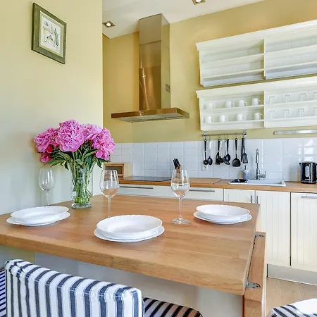 Lion - Neptun Appartement *